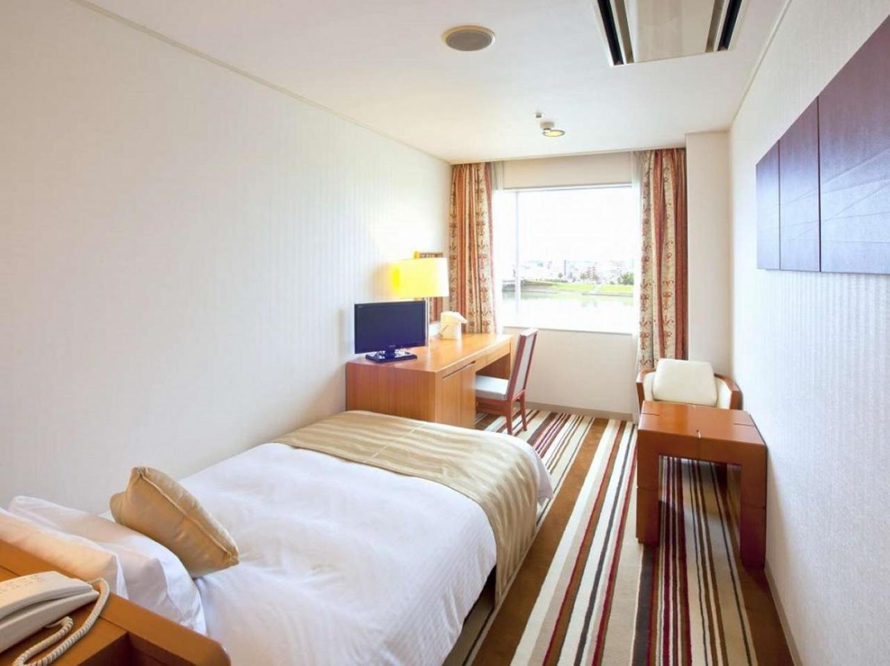 Miyazaki Kanko Hotel Экстерьер фото